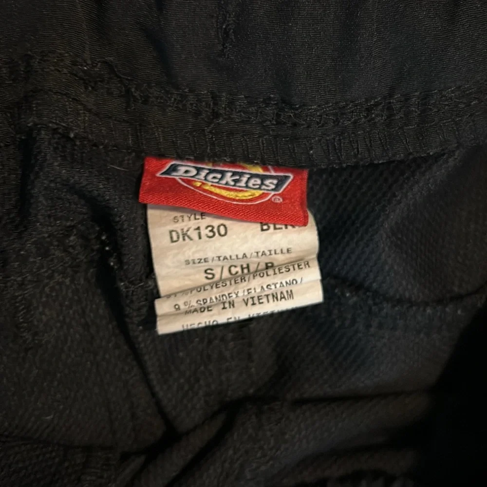 Dickies Women’s Black Straight Leg Pants_4